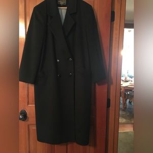 Women’s Kristen Blake black wool coat. VEUC size 10 petite